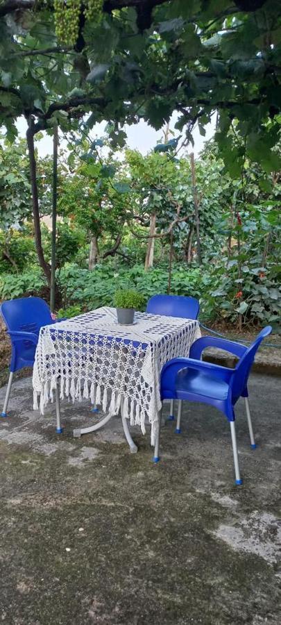 Apartament Teuta Përmet Esterno foto